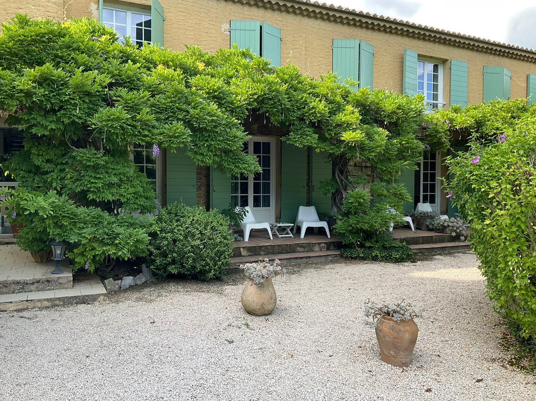 Logis Hôtel Castel Mouisson主图