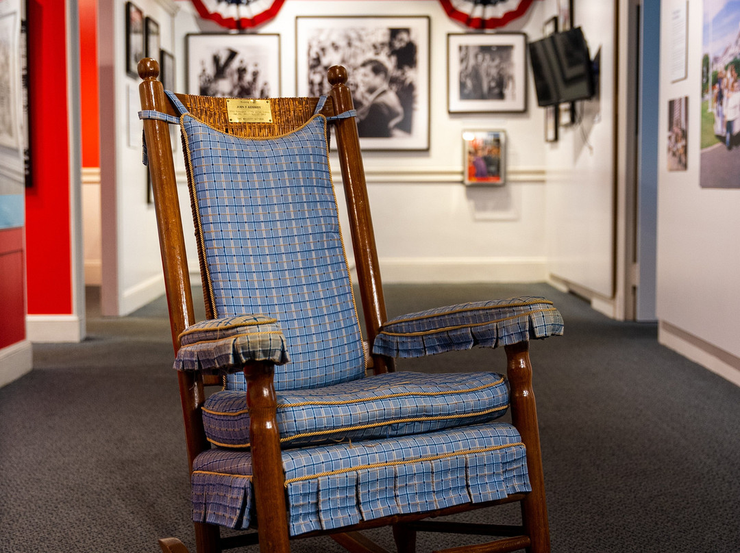 John F Kennedy Hyannis Museum景点图片