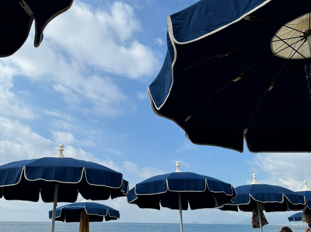 Spiaggia Ex Soggiorno Leonessa-彼得拉－利古雷必去景点