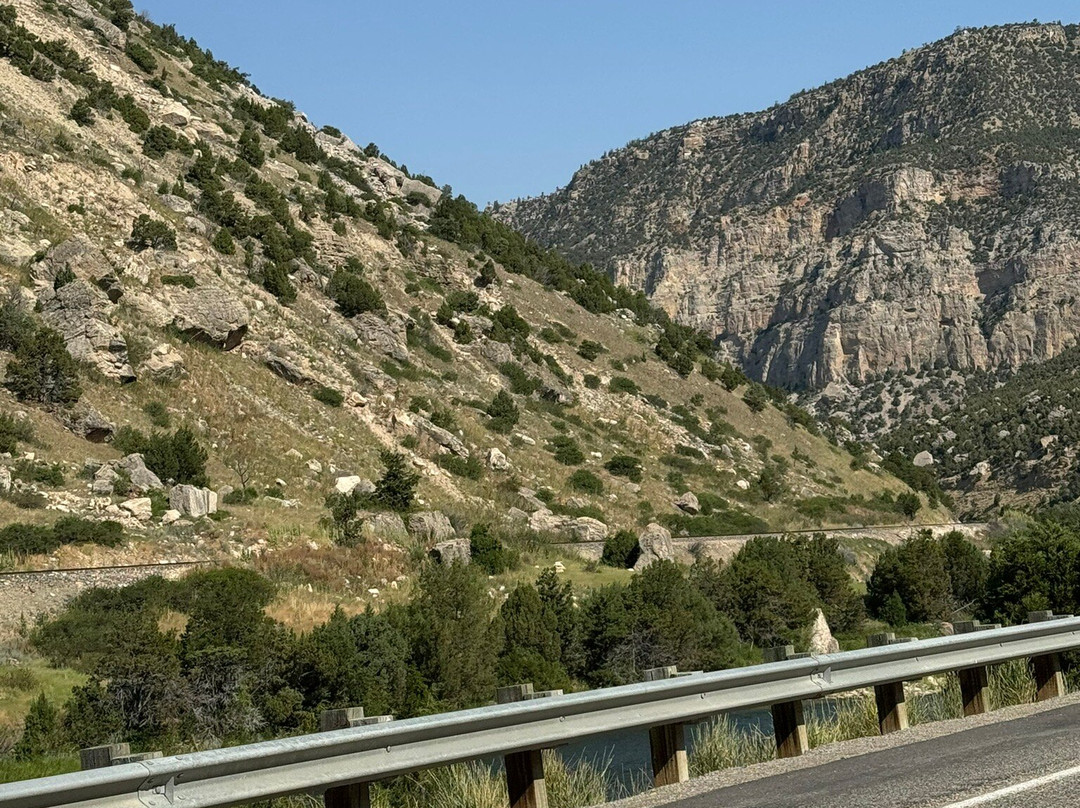 Wind River Canyon-瑟莫波利斯必去景点