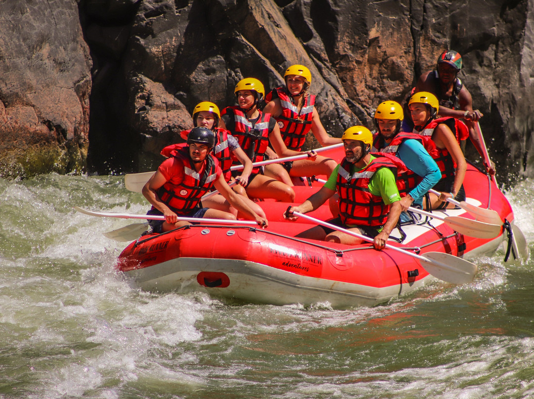 River Runner Adventures-李文斯顿必去景点