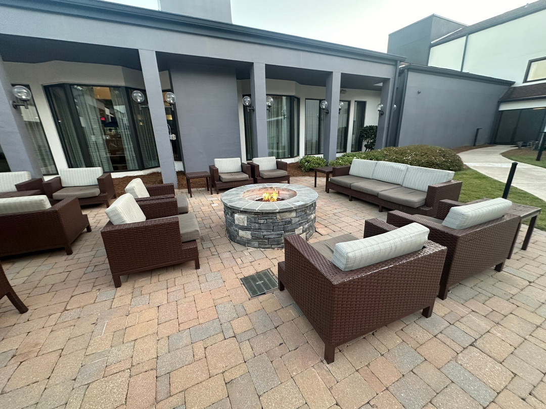 Courtyard by Marriott Birmingham Homewood主图