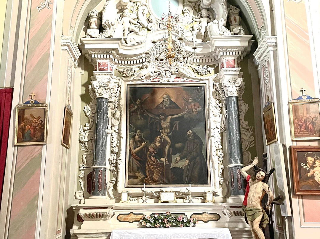 Chiesa di San Biagio-Montegrosso Pian Latte必去景点