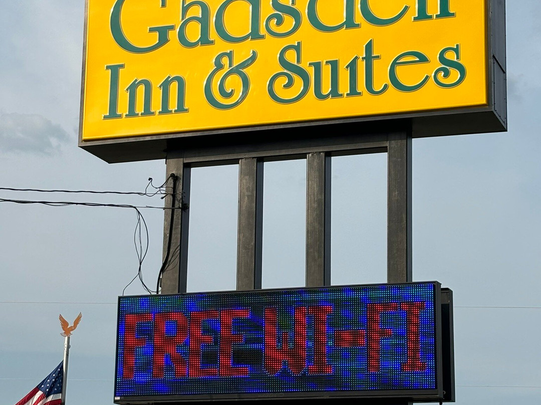 Gadsden Inn & Suites主图