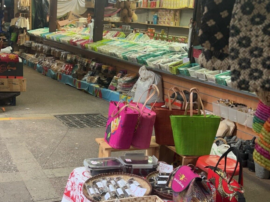 Petit Marché景点图片