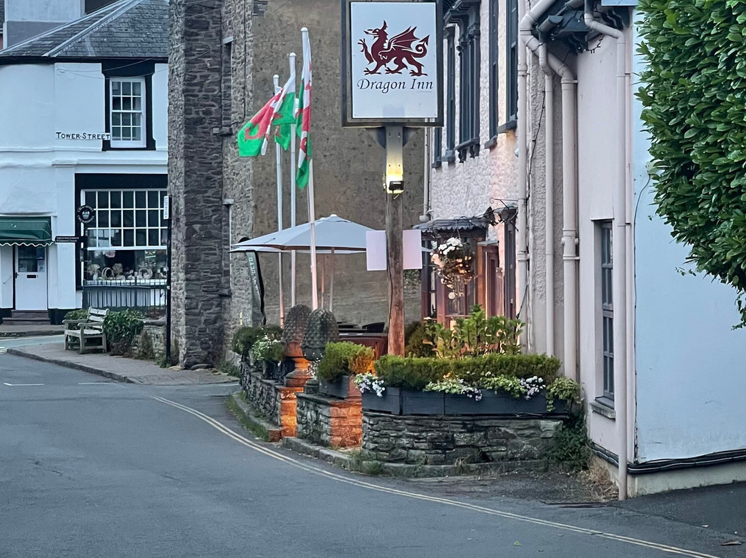 Dragon Inn Crickhowell主图