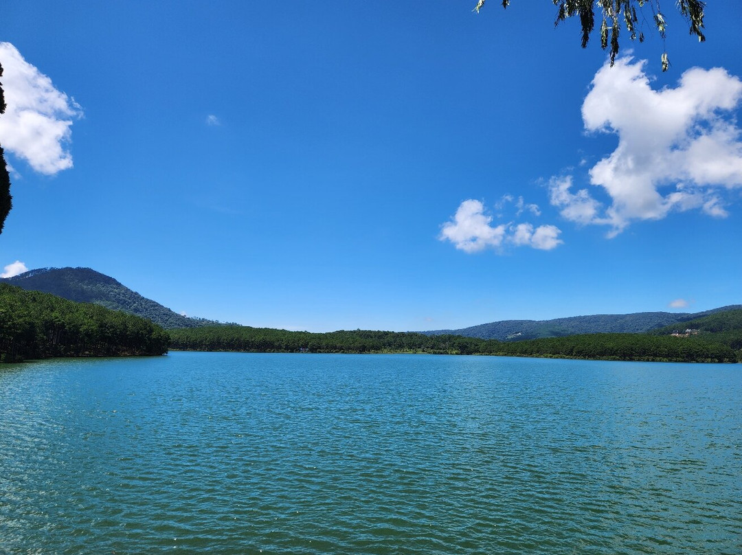 Tuyen Lam Lake-大勒必去景点