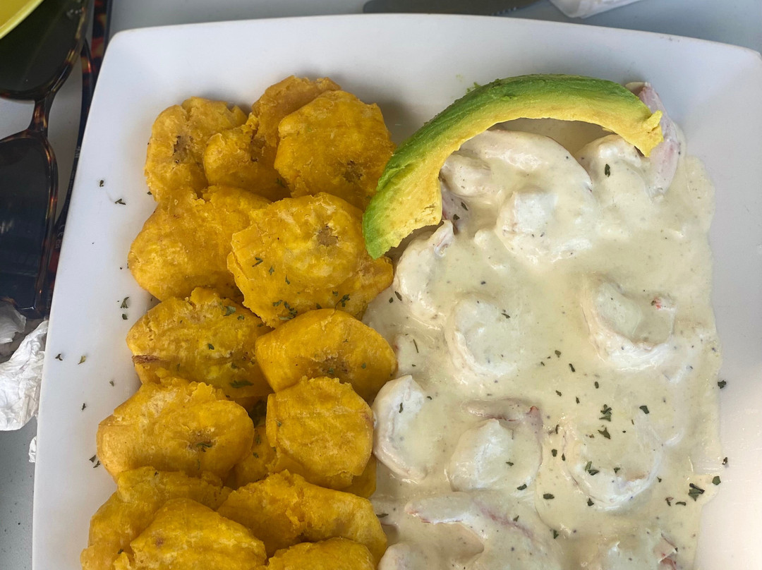 Playa Rogelio-Gaspar Hernandez必去景点