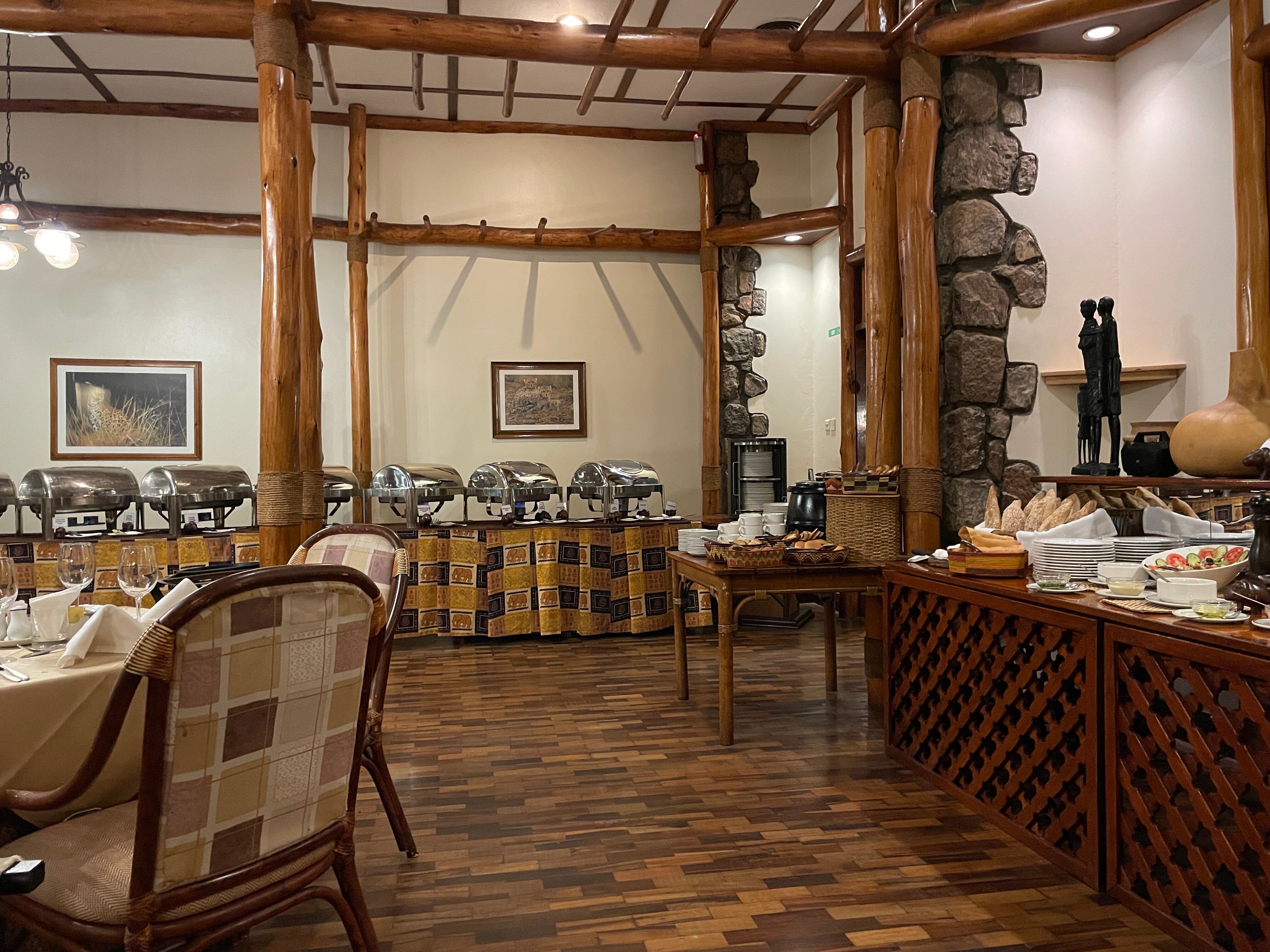 Mweya Safari Lodge-官方