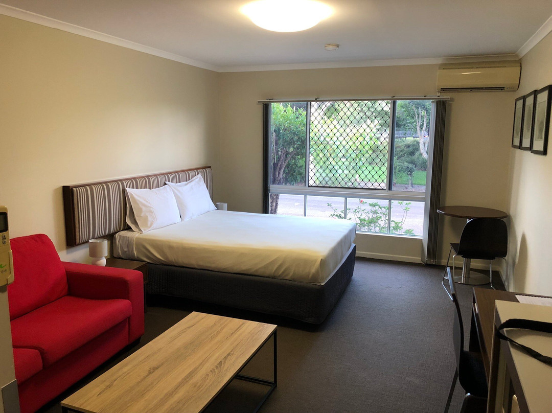 Tropixx Motel & Restaurant主图