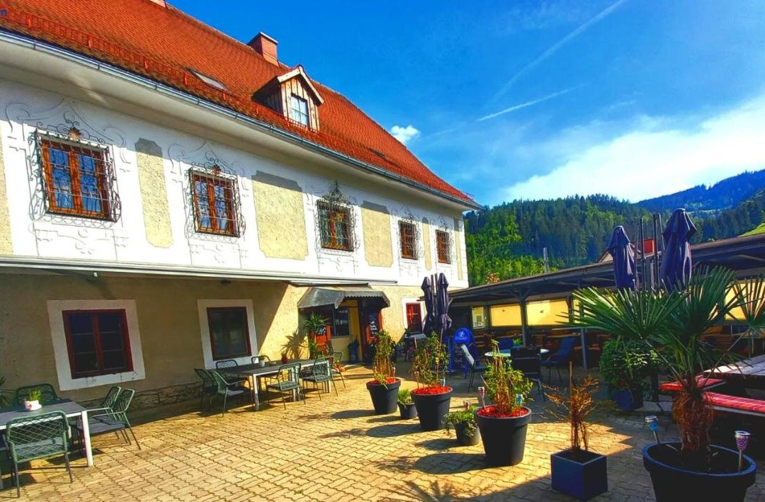 Rein酒店住宿-Altes Hammerherrenhaus