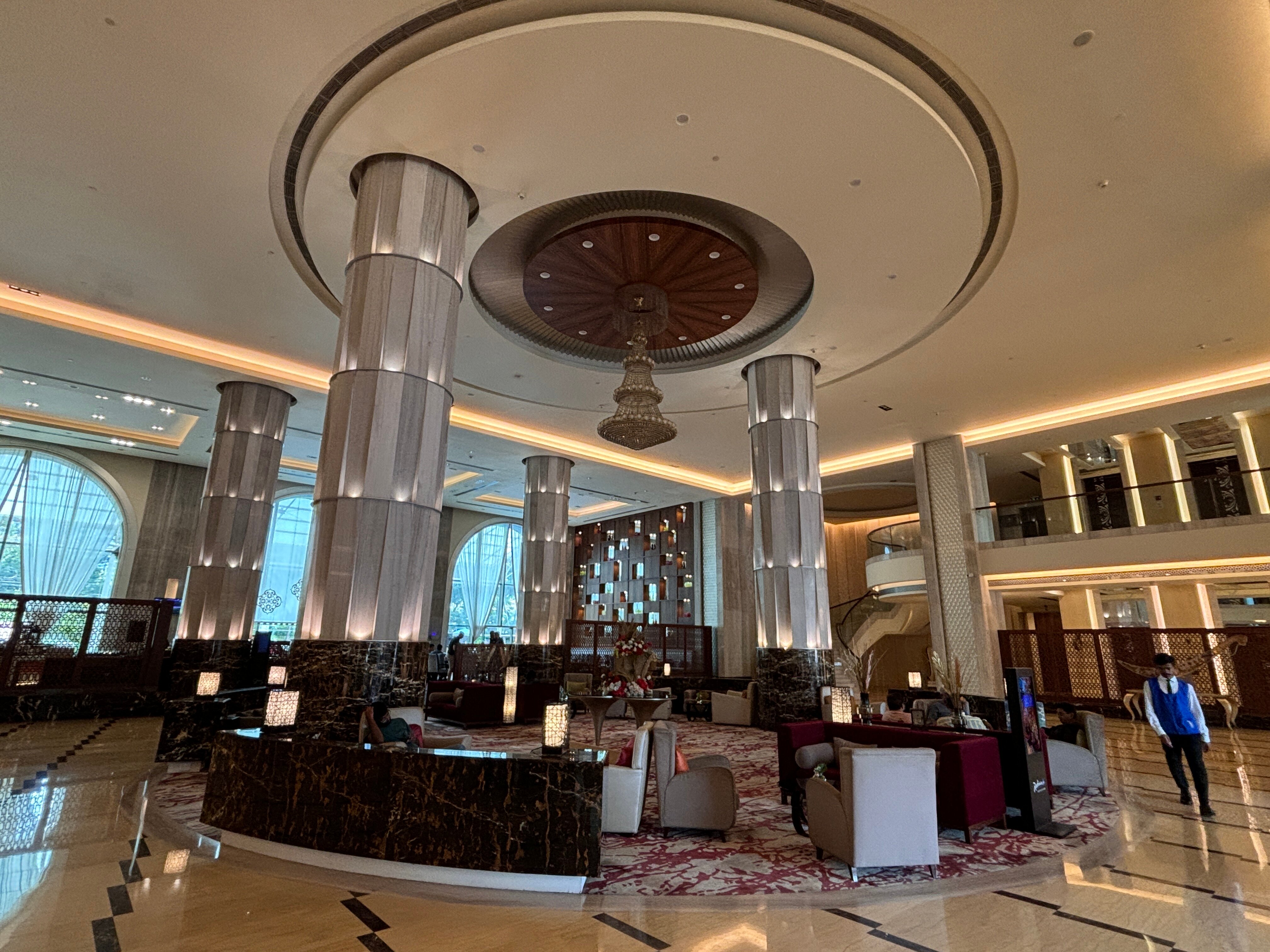 Radisson Blu Plaza Hotel, Mysore-浴室