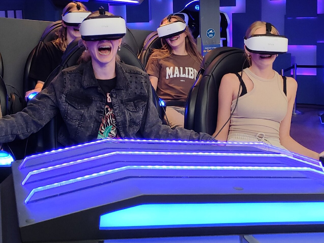 Vr So Real-阿纳姆必去景点