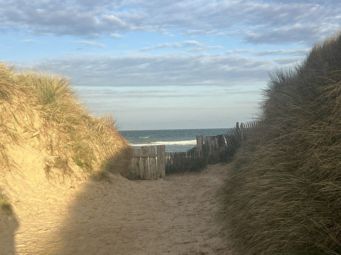 Normandy connexions-巴约必去景点