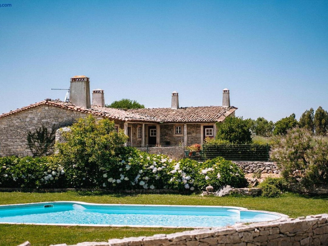 Casas de Pedra - Quinta da Escola