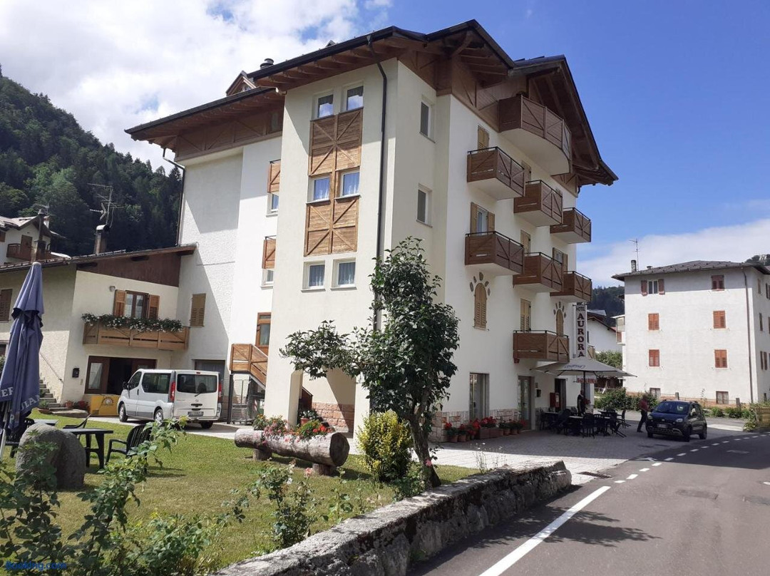 Cavedago酒店住宿-Hotel Aurora