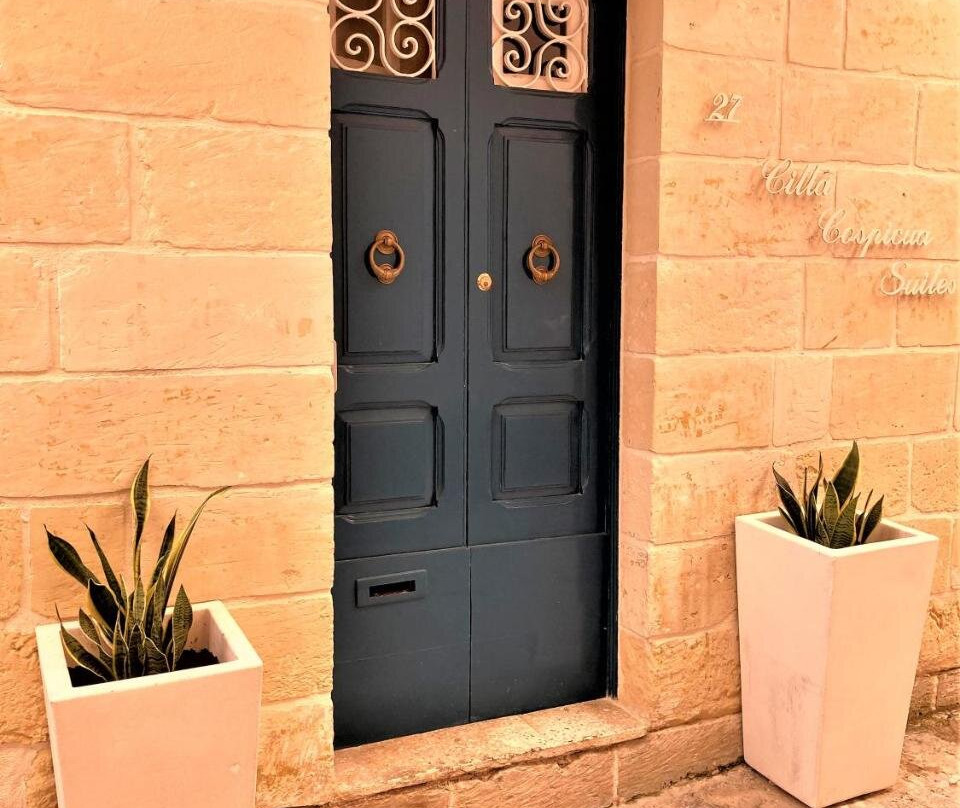 Citta Cospicua Suites
