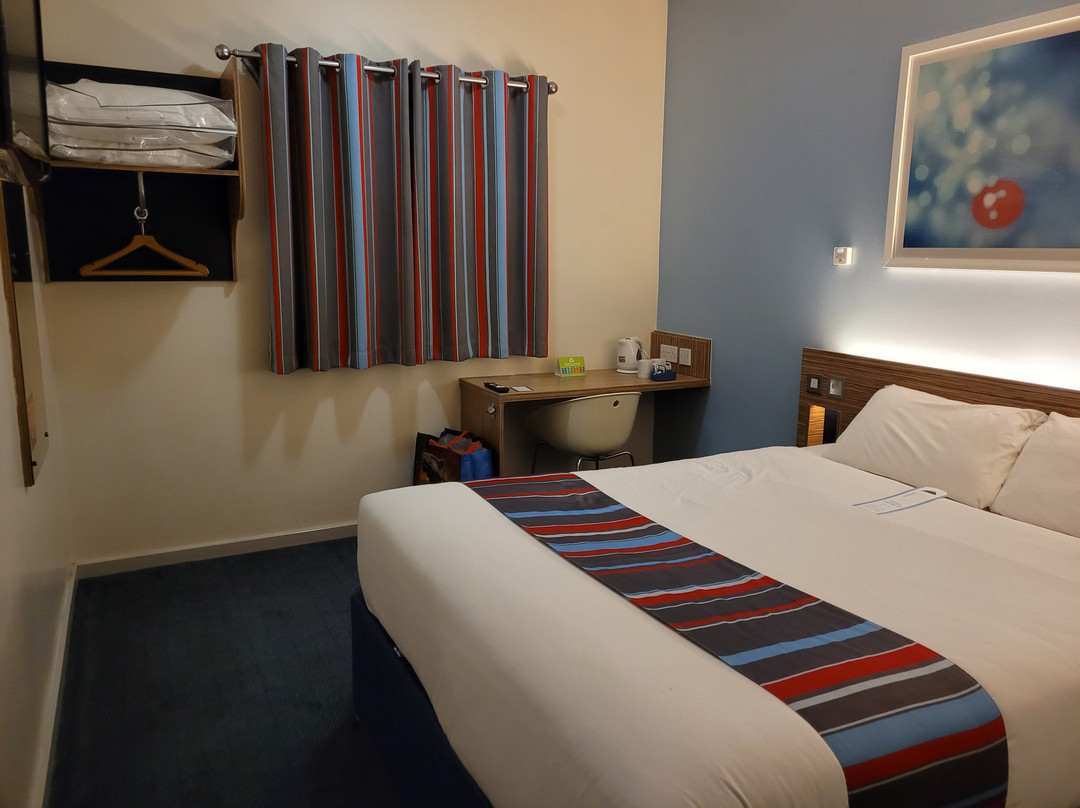 Travelodge Bromborough主图