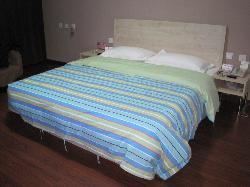 四子王旗酒店住宿-呼和浩特维也纳酒店体育场店