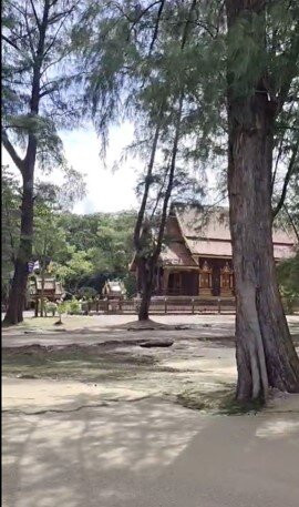 Wat Teskedhammanawa (Tha Sai)景点图片