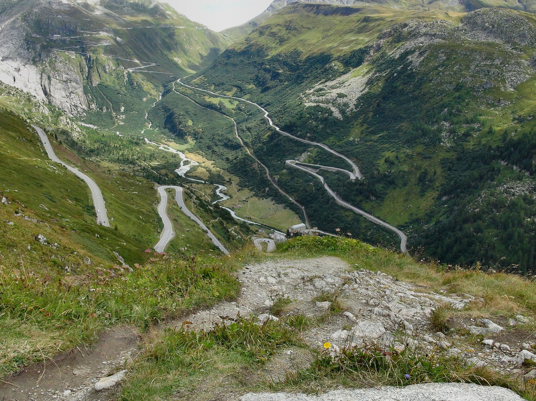 Scenic Viewpoint Rhône Glacier景点图片