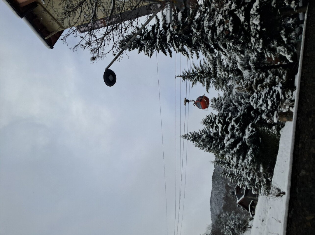 Font Andorra Hostel主图