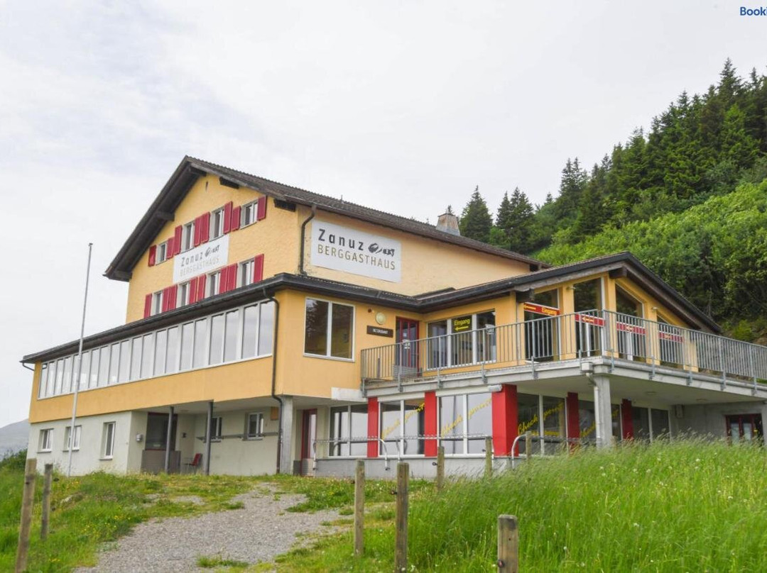 Berggasthaus Zanuz