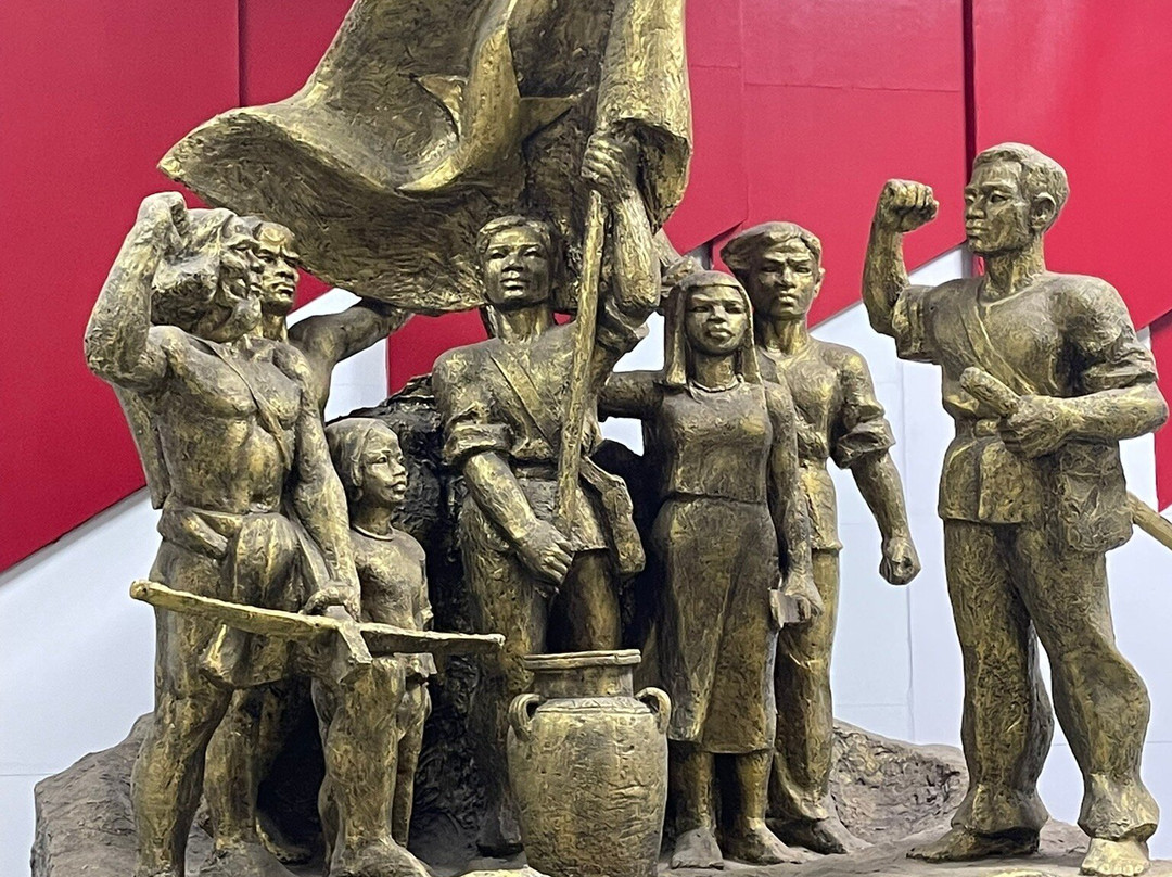 Ho Chi Minh and the Fifth Military Zone Museum-岘港必去景点