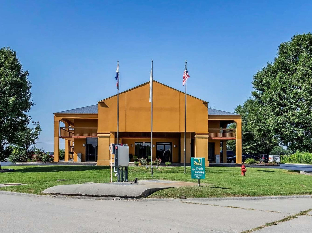 Quality Inn Charleston I-57