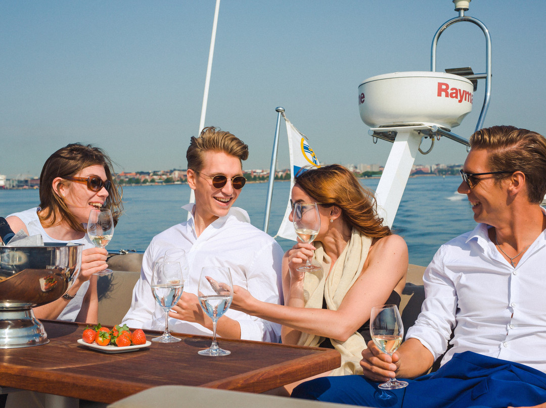 Nordic Swan Cruises-赫尔辛基必去景点