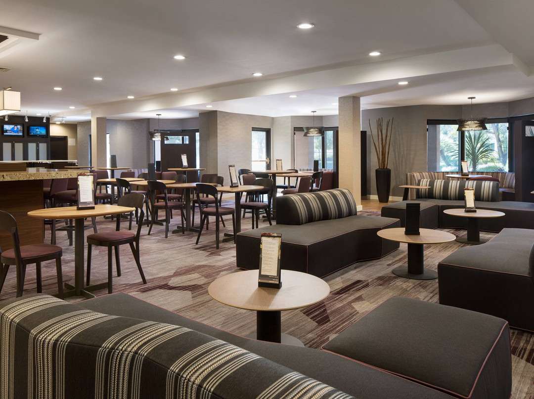 米尔皮塔斯硅谷万怡酒店主图