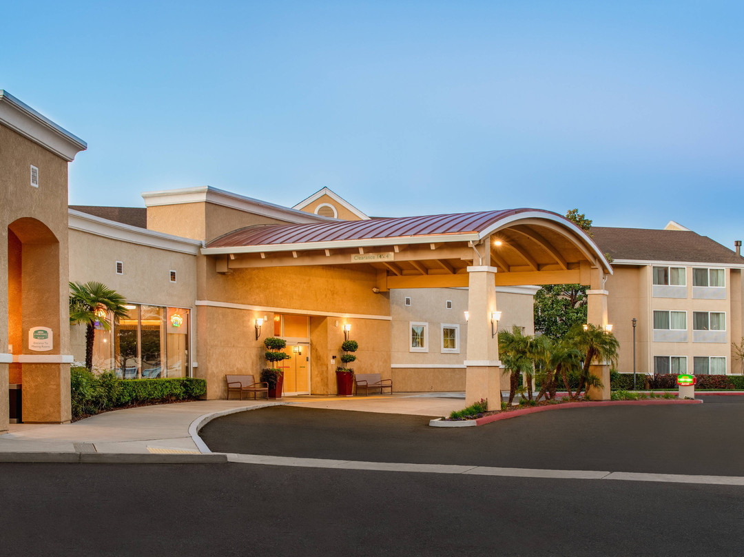 Courtyard by Marriott Sacramento Cal Expo主图