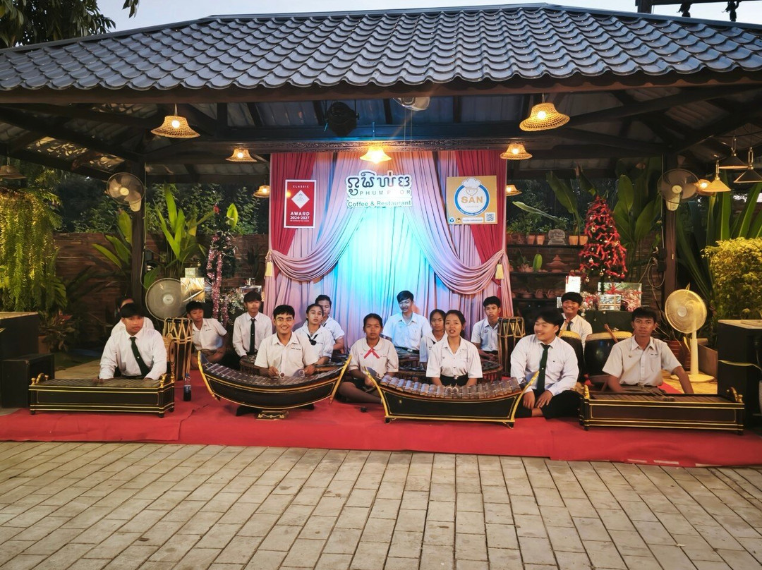 素可泰餐馆和美食-Phumphor Coffee Restaurant