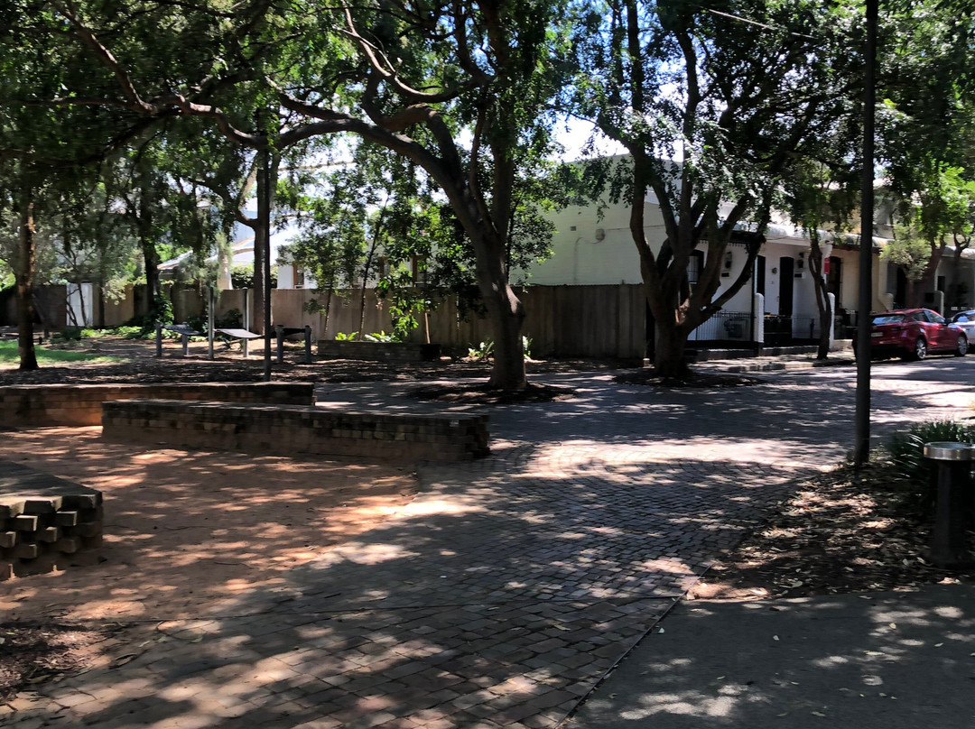 Flora and Knight Reserve Playground-Erskineville必去景点