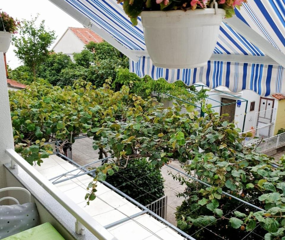 Apartmani Podaca