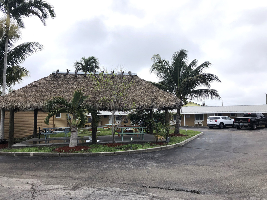 Everglades City Motel - Everglades Adventures Inn主图