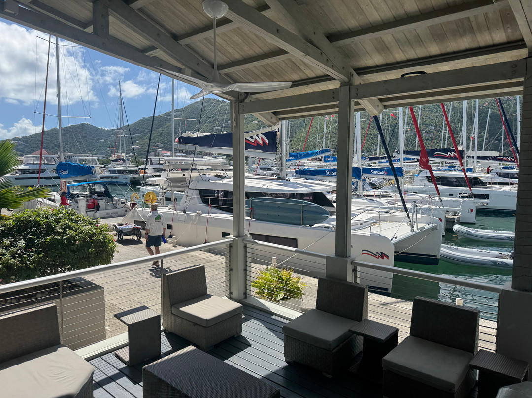 The Moorings Yacht Club Hotel主图