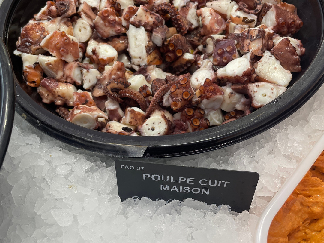 Laforet Et Fils-迪沃恩莱班必去景点