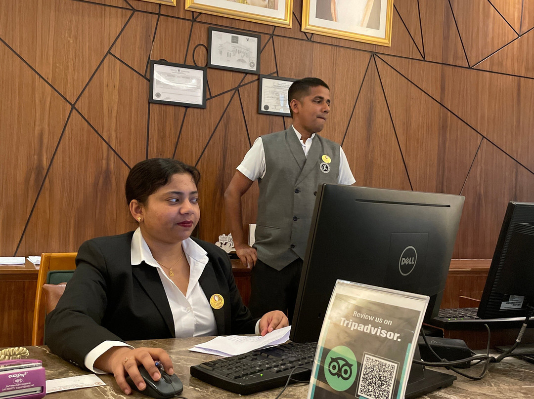 东阳尚客优连锁酒店第一百货店