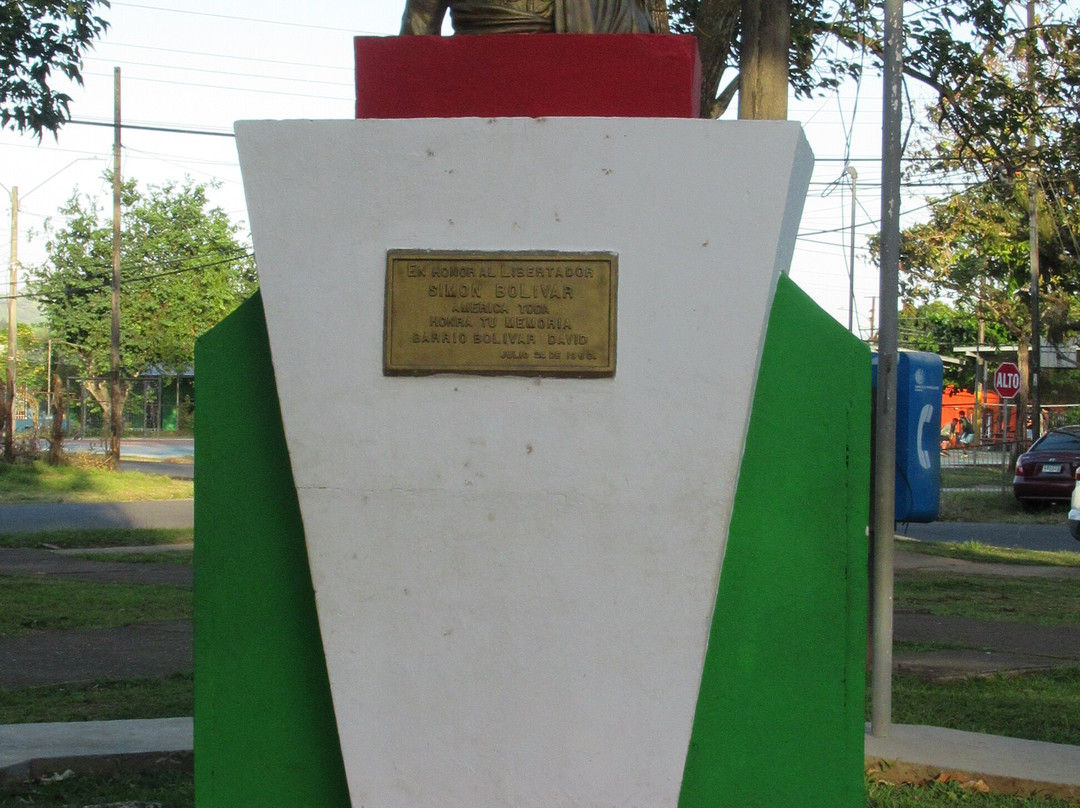 Plaza Bolivar景点图片