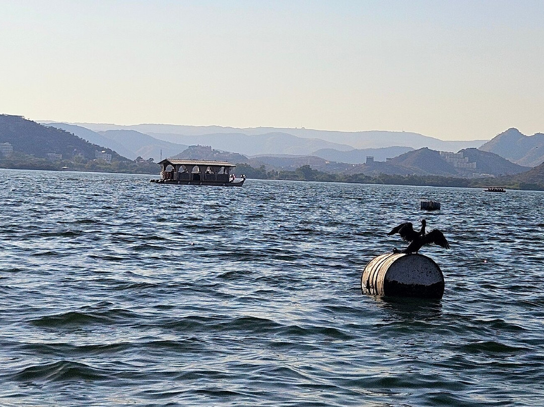 Ambrai Ghat景点图片