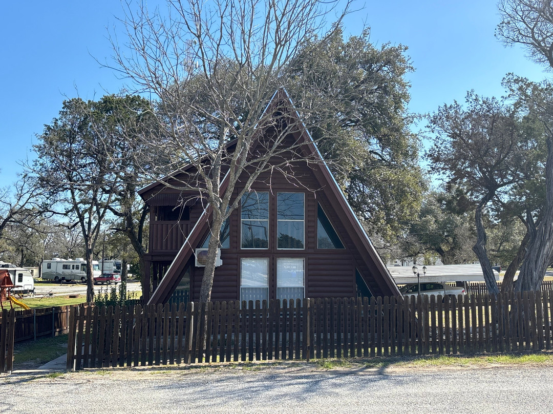 The Whitney Lake Dam and Powerhouse-Clifton必去景点