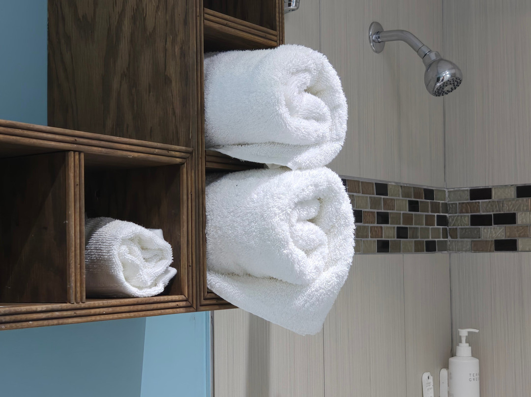 Days Inn By Wyndham Southington主图