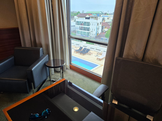 老挝广场酒店主图