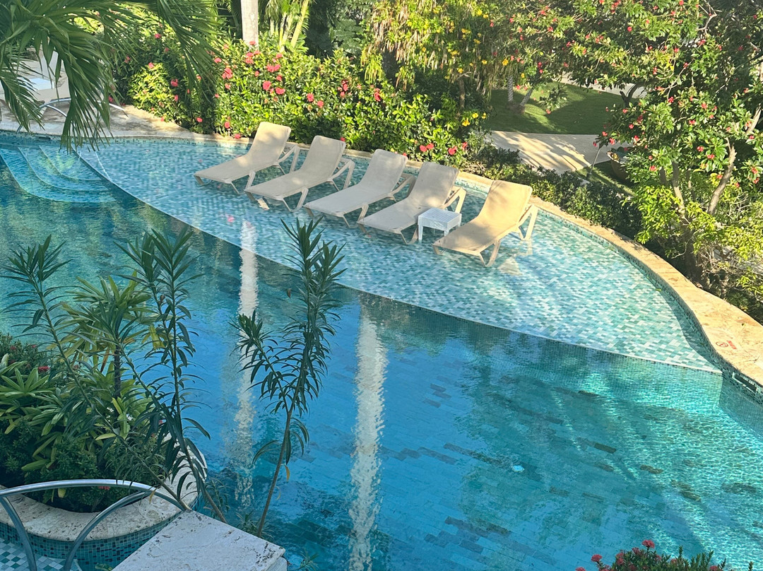 Sandals Montego Bay主图