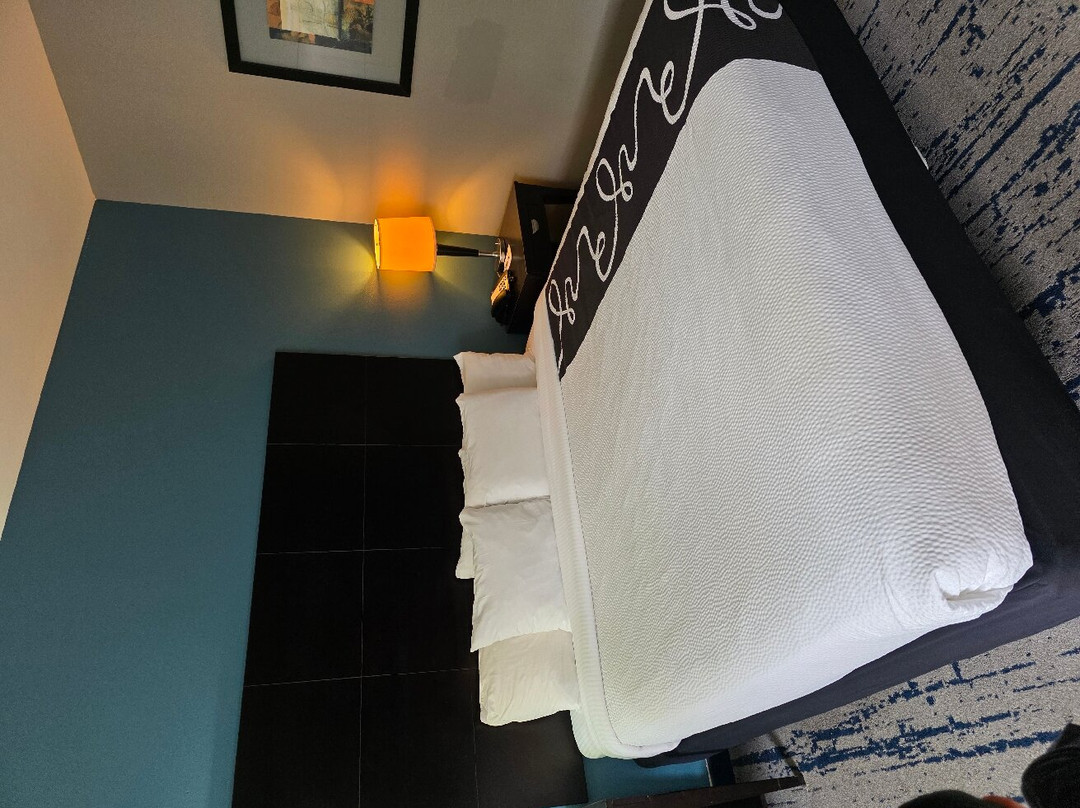 La Quinta Inn & Suites by Wyndham Glen Rose主图