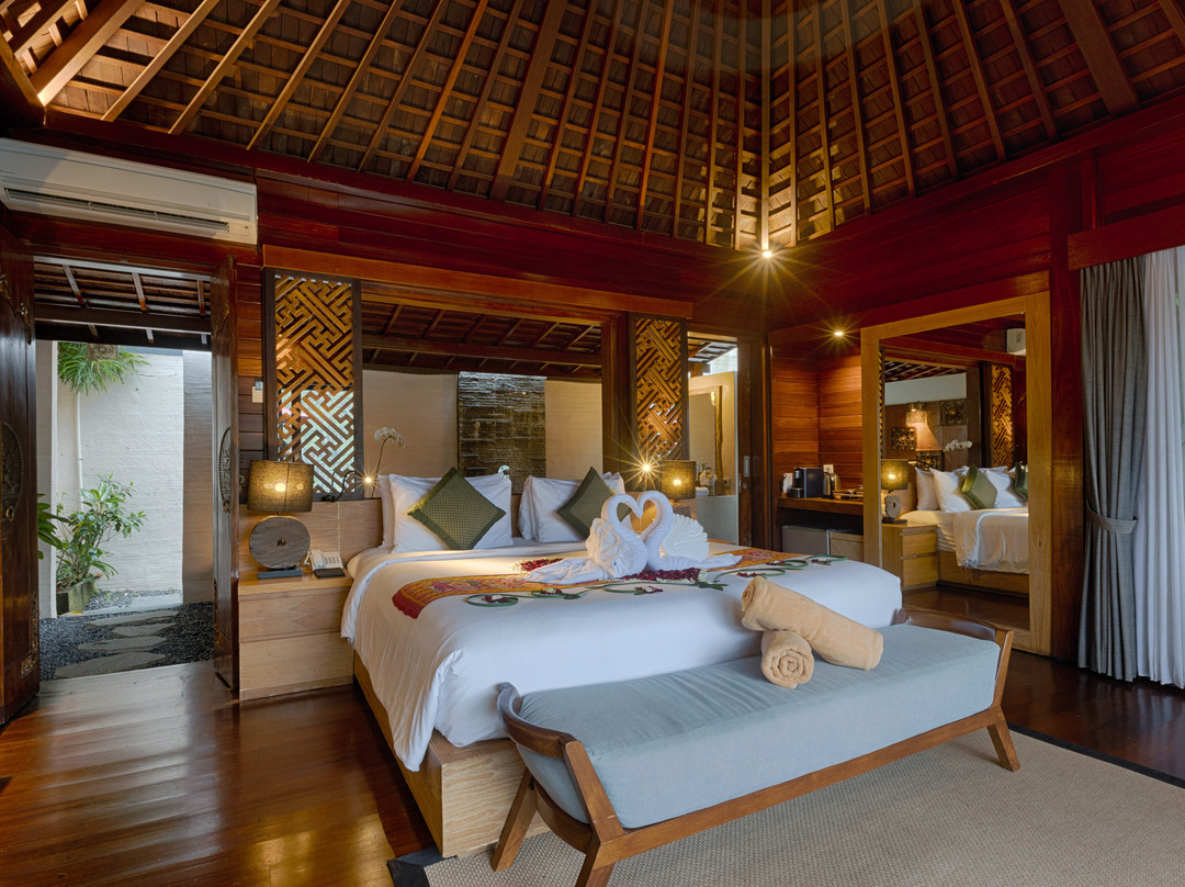 乌布黑派尼别墅酒店主图