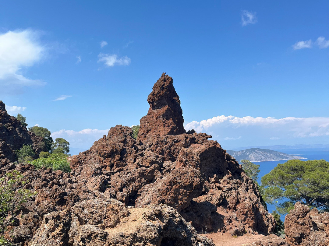 Methana Volcano-Methana必去景点