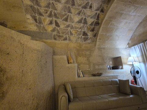 基斯塔洞穴酒店主图