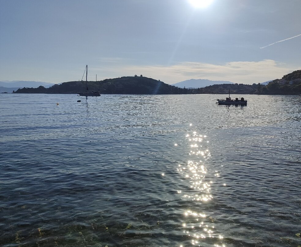 Dimitrios Apartments主图